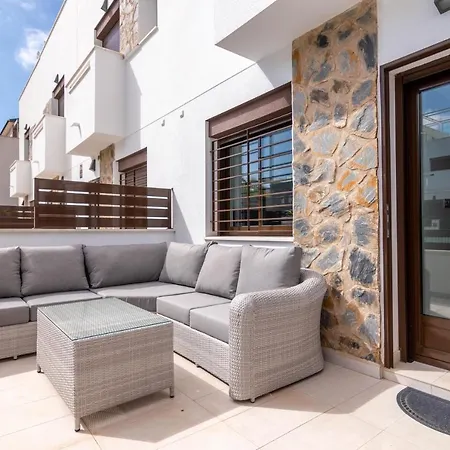 Bahia Homes Villa *