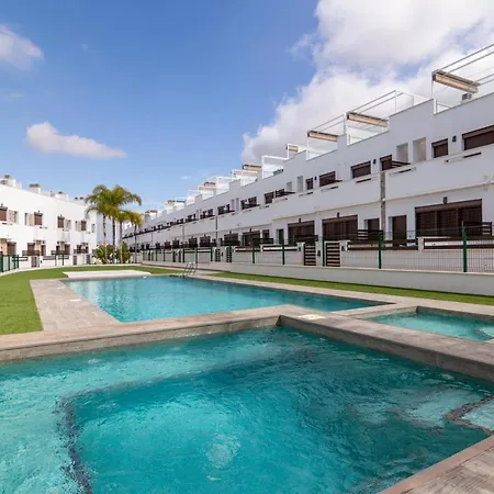 Bahia Homes * Τορεβιέχα